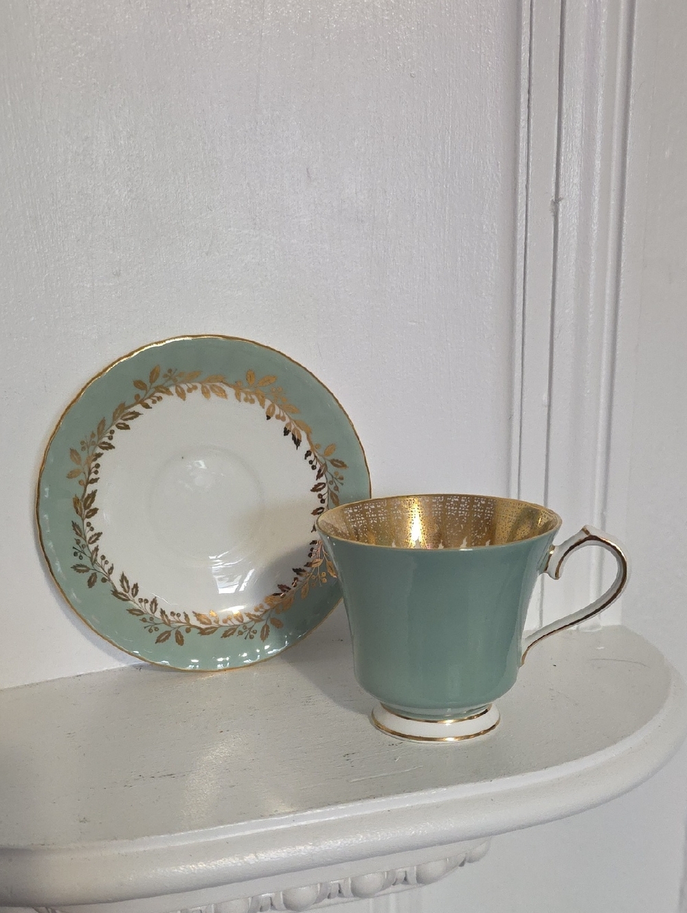 Aynsley Sage Green and Gold Gilt Fine Bone China Tea Cup and Saucer. England